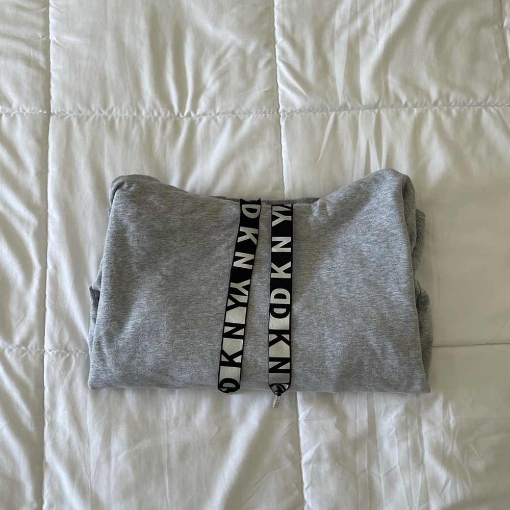 DKNY Sport